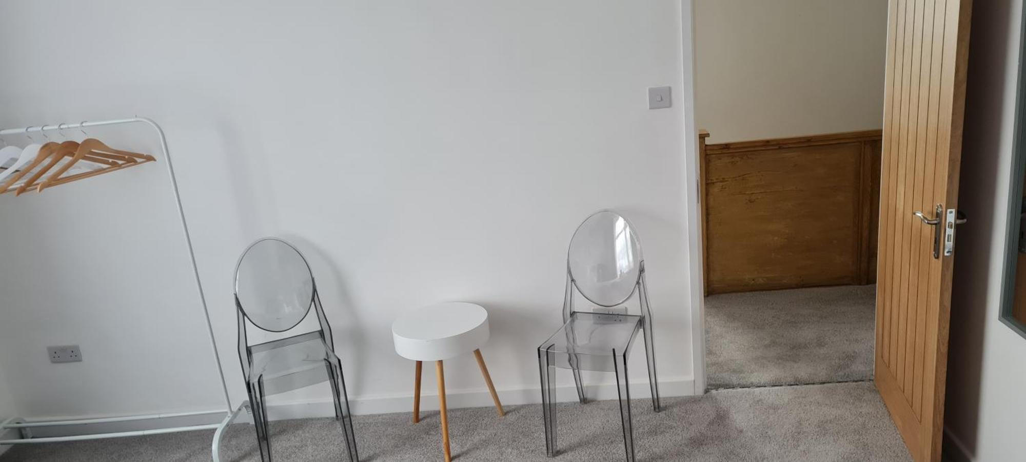 Shm Stays Leicester. Newly Renovated!! 15 Min Drive From City Centre, University. 9 Min Drive To Leicester City Stadium, 5 Min Drive To M1 & M69. 2 Min Walk To Bus Stop. Dış mekan fotoğraf